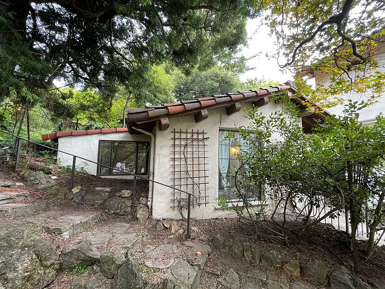 117 Southampton Ave #ADU — Photo 11