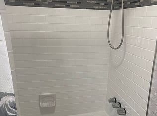 901 Hampton Rd, Sacramento, CA 95864