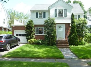 18 Glendale Rd, Marblehead, MA 01945