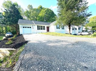 10 Myrtle Rd, Fredericksburg, VA 22405