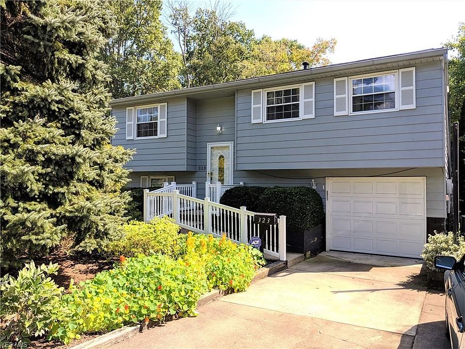 1st image of 323 Trumbull Dr