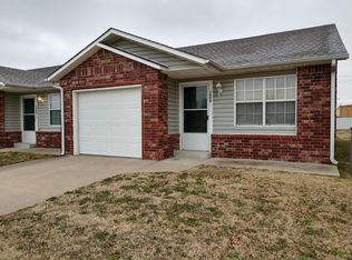 1806 SW 2nd St #1806, Wagoner, OK 74467