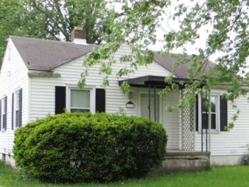 1st image of 1711 E 20th St