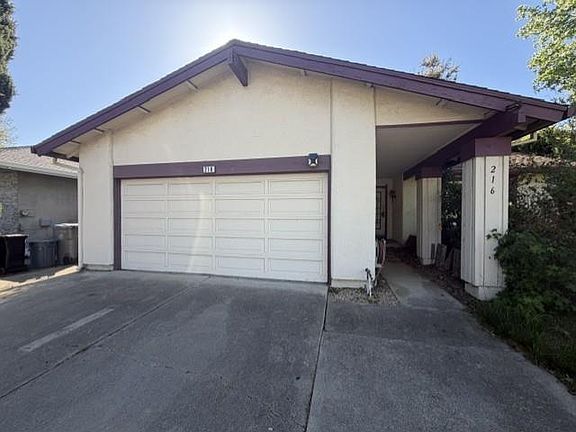 3rd image of 216 Tolin Ct