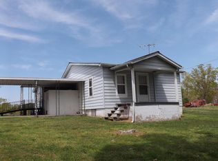 370 Mashburn Rd, Lenoir City, TN 37772