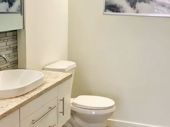 5th image of 600 Admiral Blvd APT 504