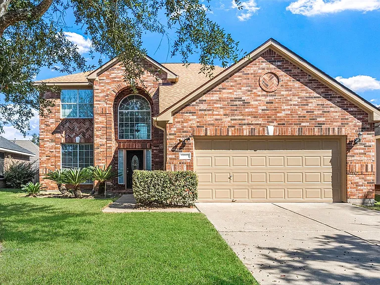 14213 Stone Bluff Ln — Photo 1
