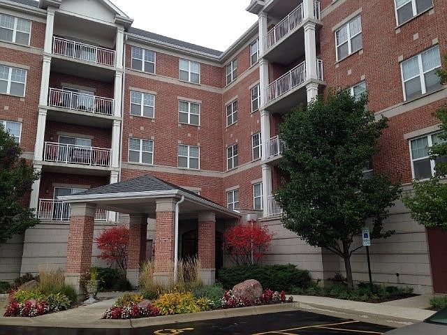 1st image of 153 Pointe Dr Unit 209