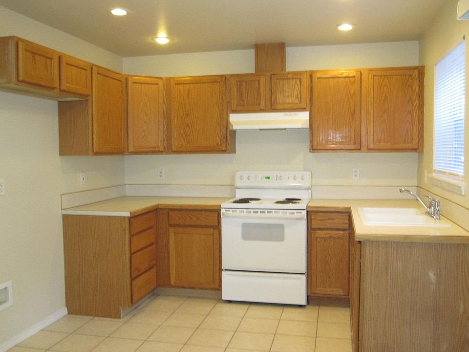 1st image of 50 N Borah St #201