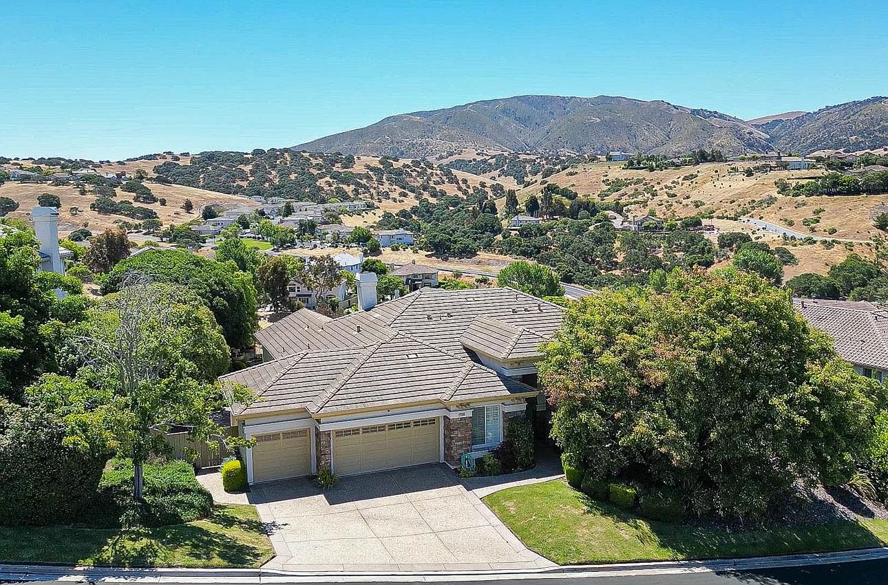 27609 Prestancia Cir, Salinas, CA 93908 Zillow