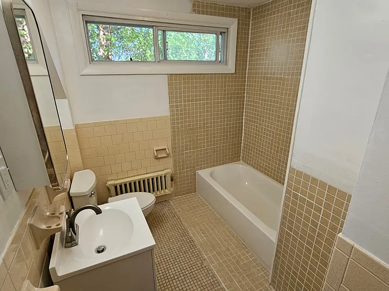 63 Orange St #2 — Photo 4