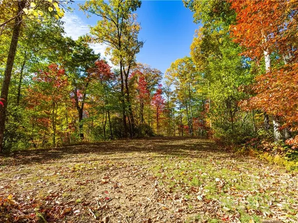 17 Black Rock Rd, Cherokee, NC 28719