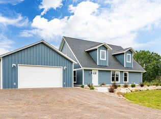 5836 Saint Louis River Rd, Duluth, MN 55810