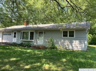 895 Deans Mill Rd, Ravena, NY 12143