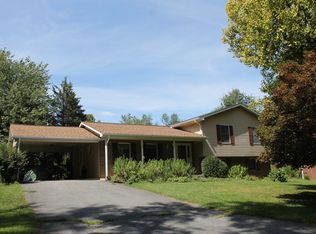 8802B Links Bridge Rd, Thurmont, MD 21788