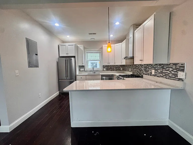 9 Batchelder St #2 — Photo 7