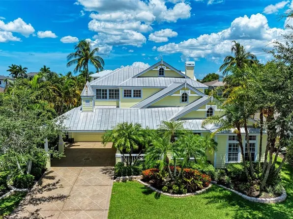 4527 Blue Marlin Dr, Bradenton, FL 34208