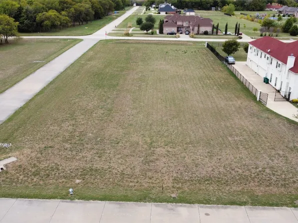 1711 Pebble Beach Ln, Cedar Hill, TX 75104