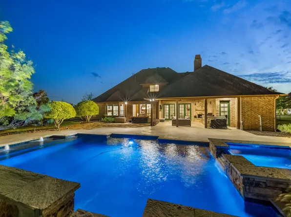 169 Yorkshire Dr, Heath, TX 75032