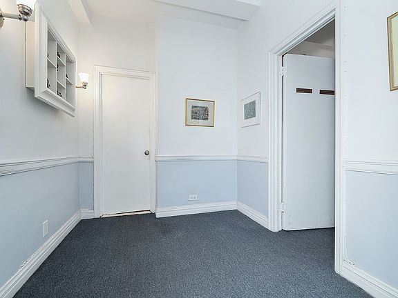 4th image of 110 E 87th St APT 1E