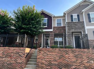 142 Silverspring Pl #B, Charlotte, NC 28217