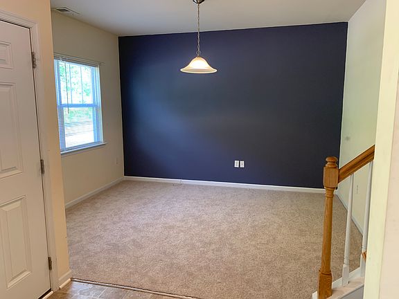 4th image of 4740 Erin Crescent St