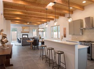 455 Calle Redondo, Santa Fe, NM 87505