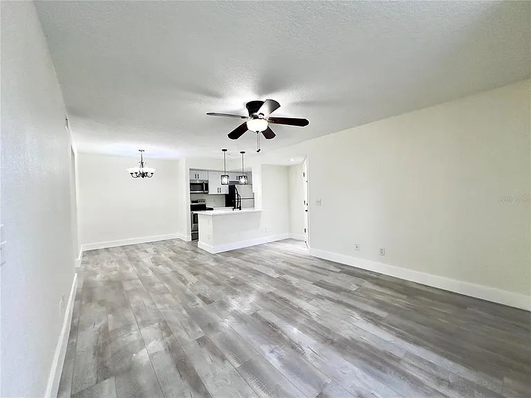 5140 Conroy Rd #27 — Photo 13