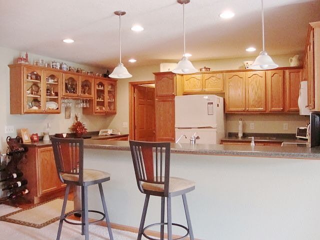 NEW KITCHEN