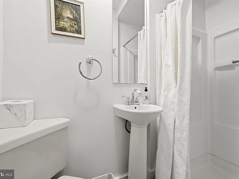 4810 Fox St — Photo 27