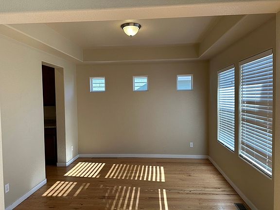 5th image of 8409 Hardwood Cir