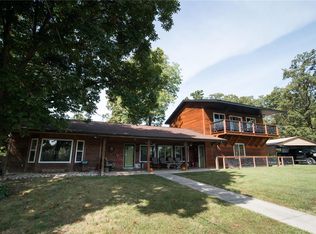 17126 Lark Rd, Nashville, IL 62263