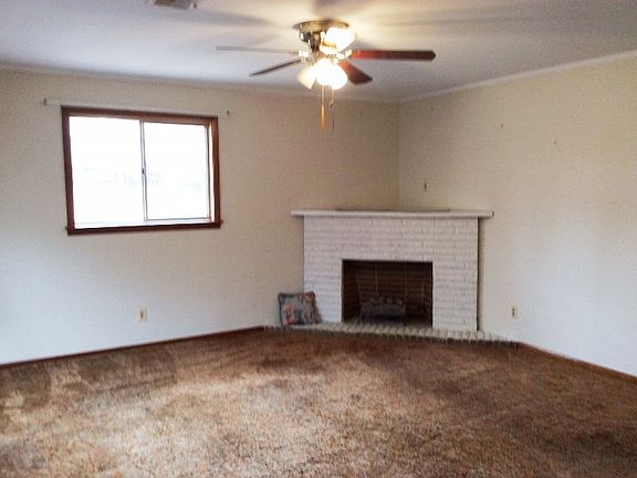 5th image of 231 Lynette Dr