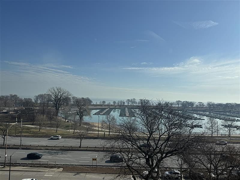 1st image of 3440 N Lake Shore Dr