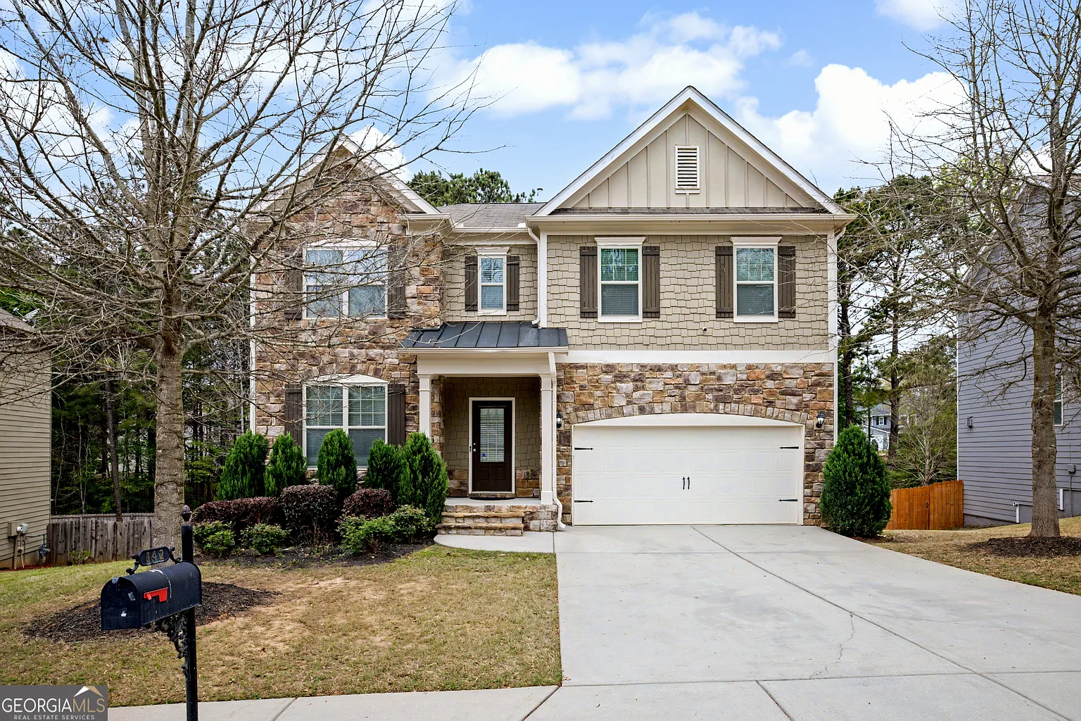 142 Paxton Pl photo 1