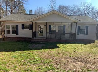 7841 Camp Welfare Rd, Great Falls, SC 29055