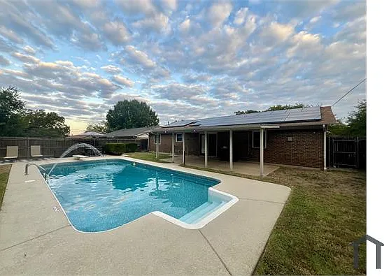 6012 Highcrest Dr — Photo 7