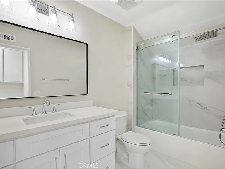 3 Southsand — Photo 18
