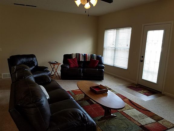 4th image of 13215 Pondella Dr