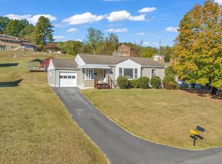 240 Lynn Dr, Gate City, VA 24251