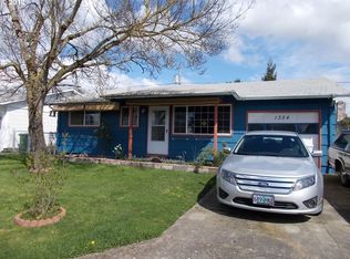 1354 Quinn Rd, Woodburn, OR 97071