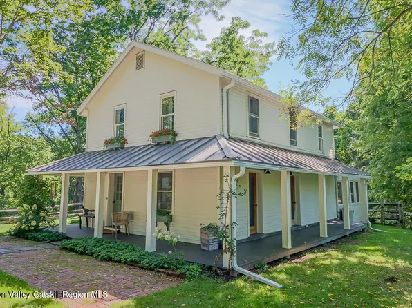 23 Fairview Avenue, Chatham, NY 12037