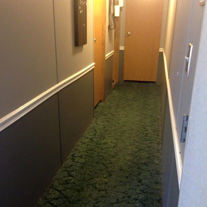 1st image of 14 Robin Ln