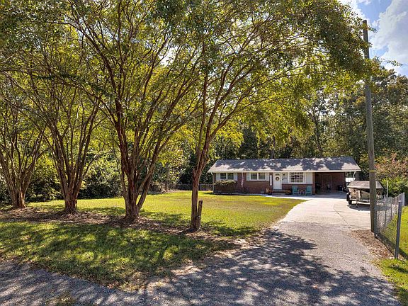 2nd image of 1016 Donna Dr