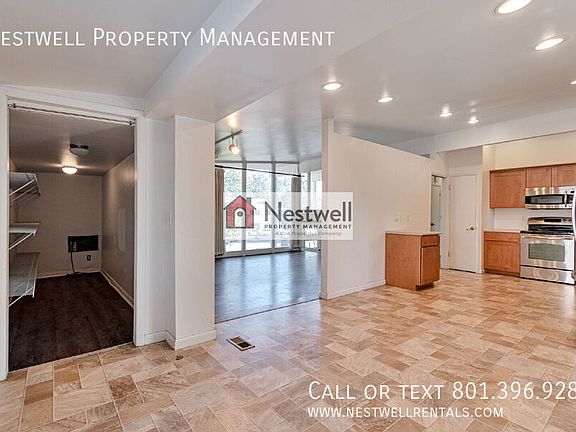 5th image of 1439 E Colony Dr