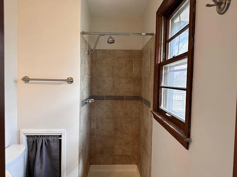 711 SW Merritt St — Photo 13