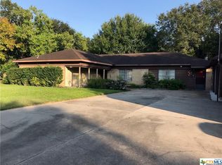 107 Berwick St, Victoria, TX 77904