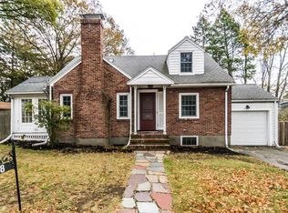 28 Rangeley Rd, Waltham, MA 02453