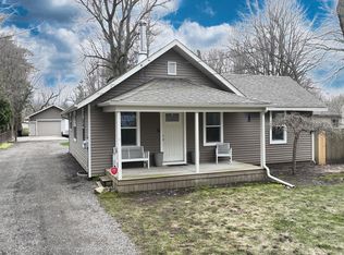 2406 Rollins St, Grand Blanc, MI 48439