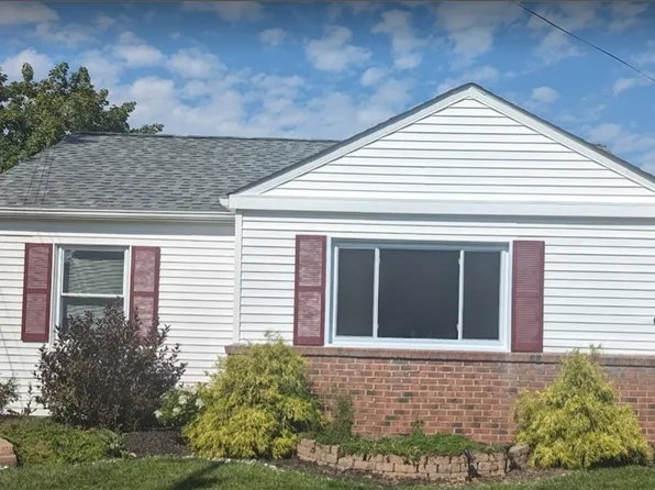 15106 Montrose Ave, Cleveland, OH 44111
